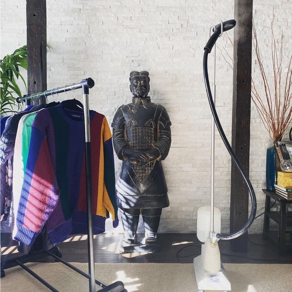 ✈️Meet your Posher, Amber✈️ - Picture 13 of 13